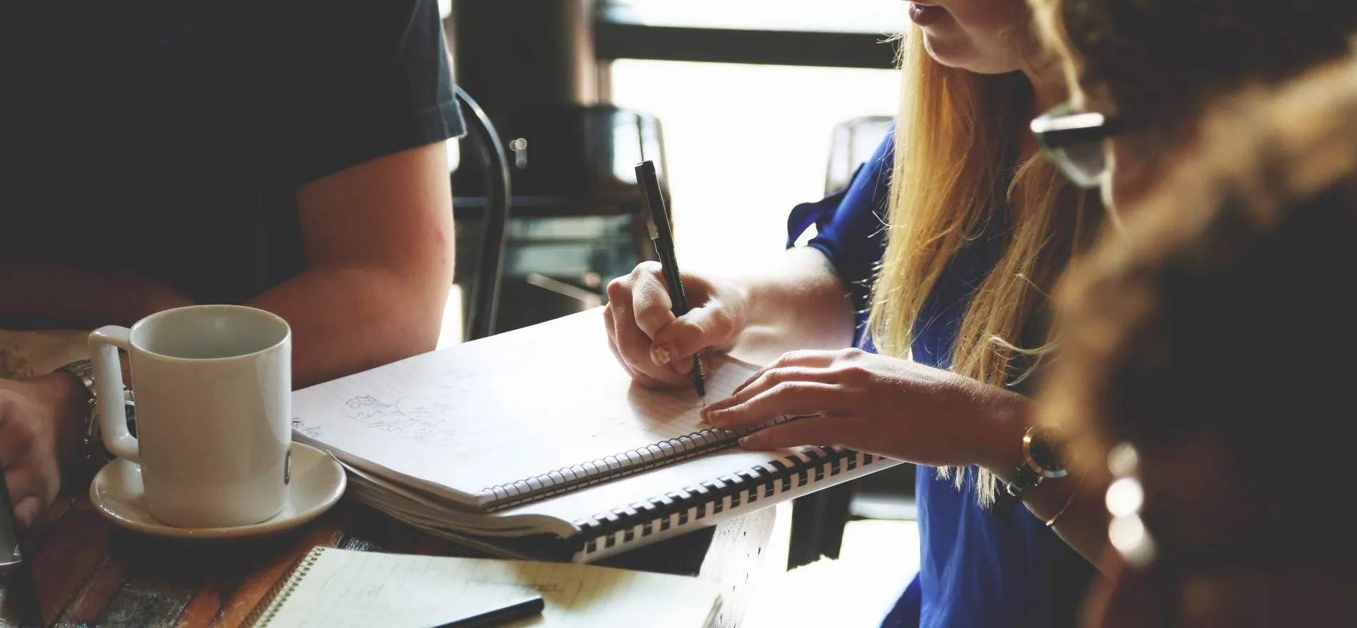 hoe-kies-je-een-goed-vertaalbureau-in-10-stappen-asset